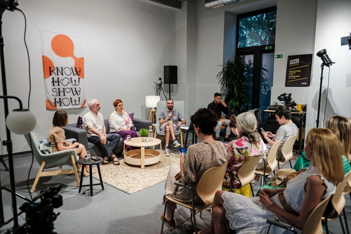 Discussion –Ownership of ideas and copyright slideshow image